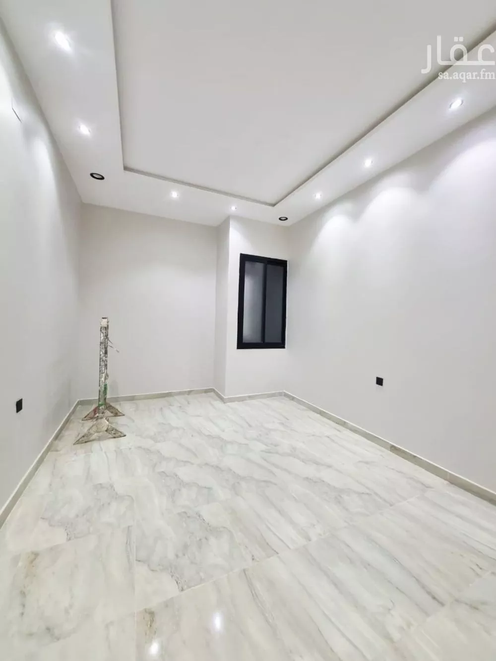 4 bedroom floor in Tuwaiq 3