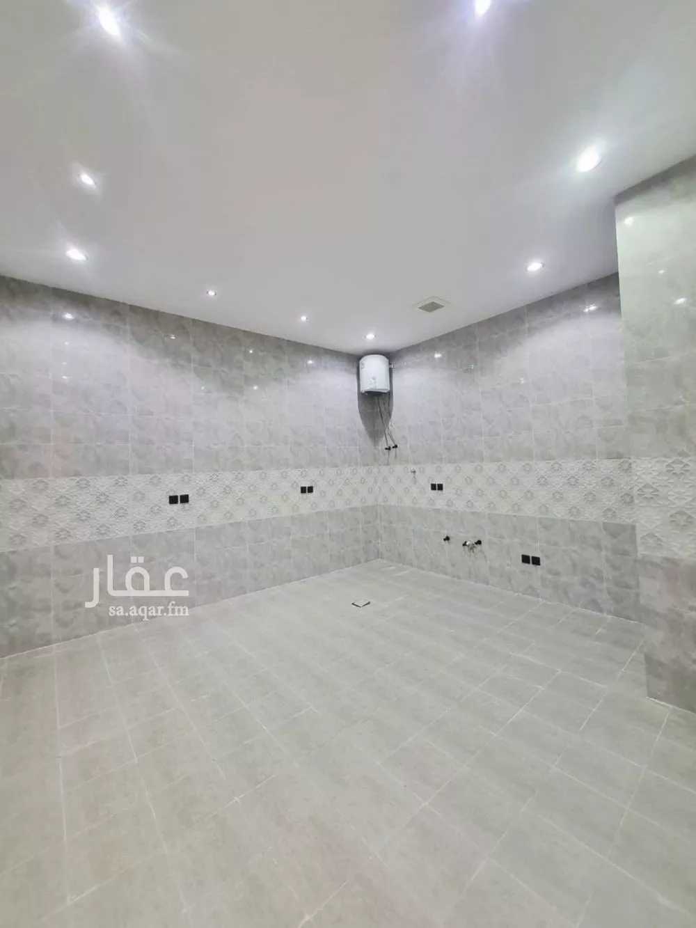 4 bedroom floor in Tuwaiq 4