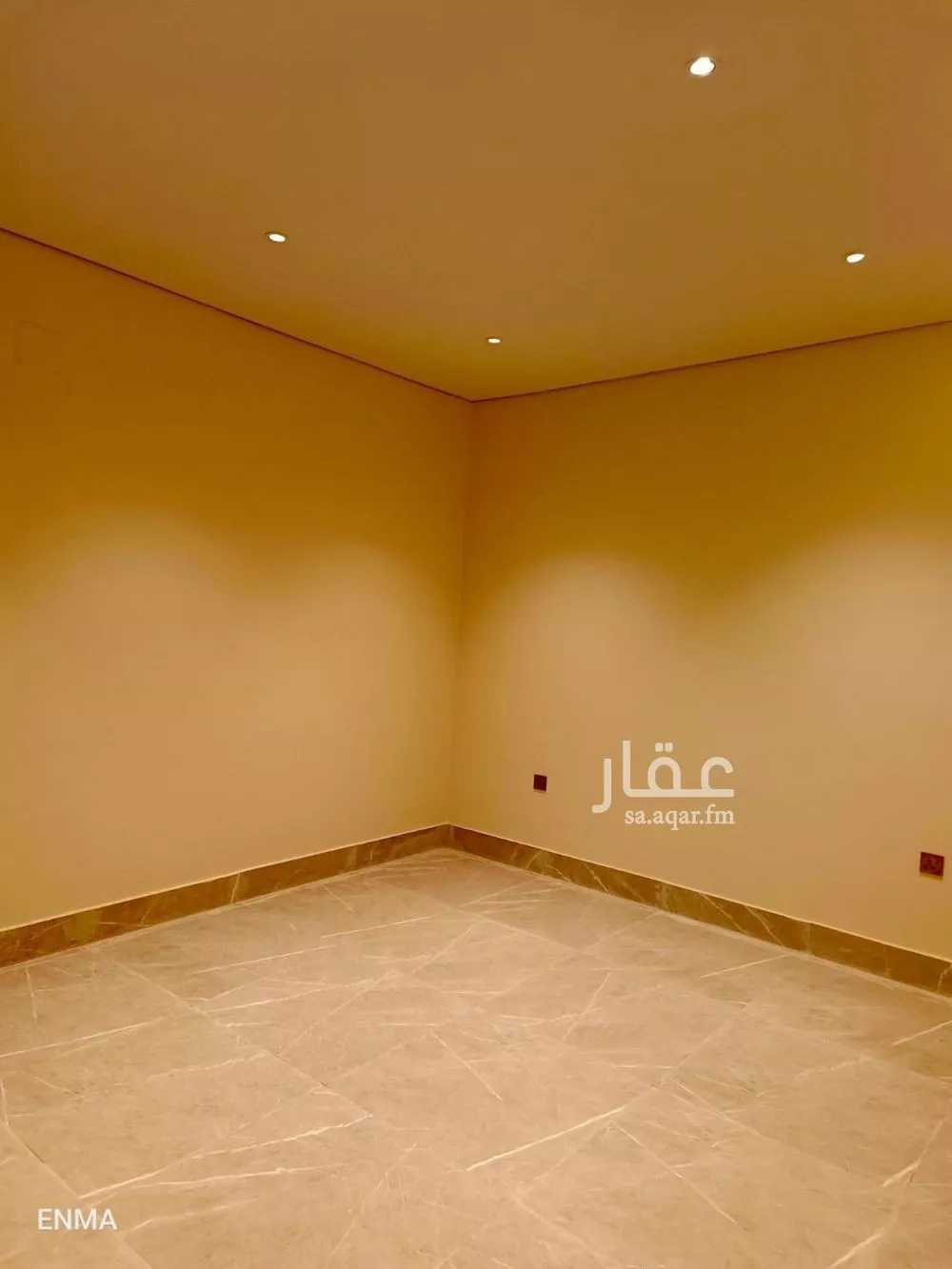 دور 3 غرف في الروضة 8
