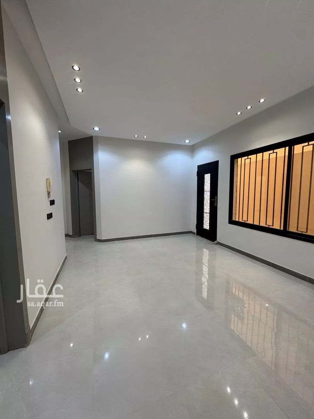 دور 5 غرف في طيبة 8