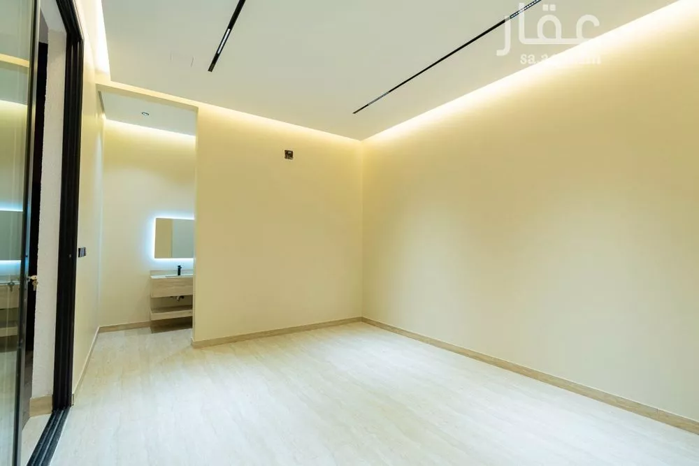 3 bedroom floor in Al Marwa 7