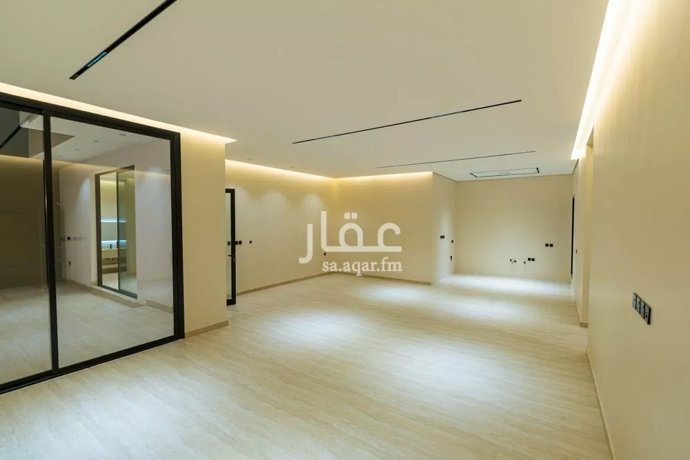 3 bedroom floor in Al Marwa 9
