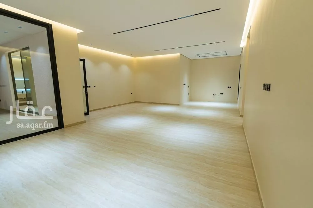 3 bedroom floor in Al Marwa 10