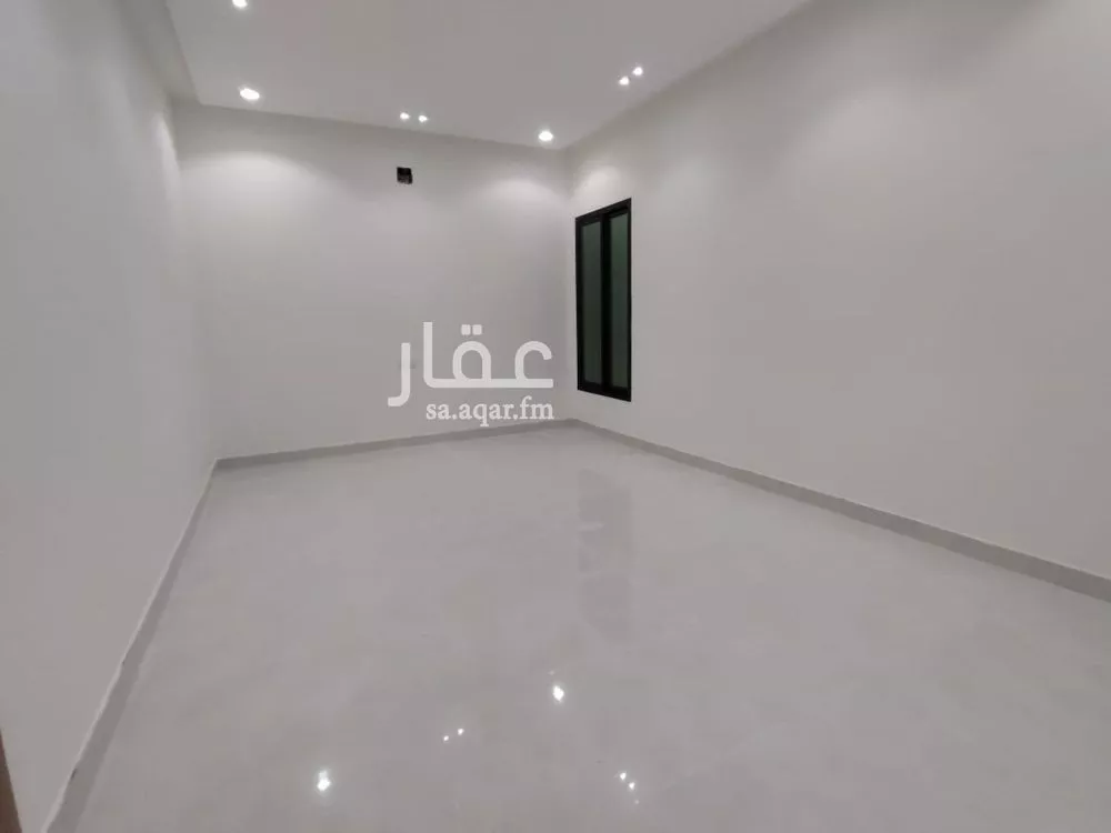 دور 5 غرف في العريجاء الغربية 13