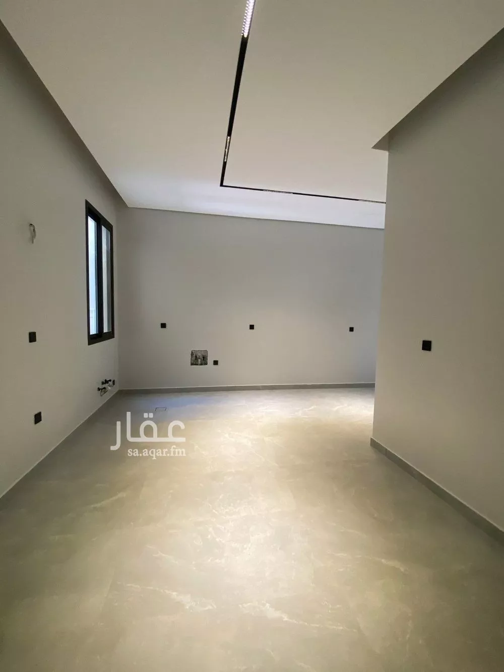 دور 4 غرف في النرجس 13