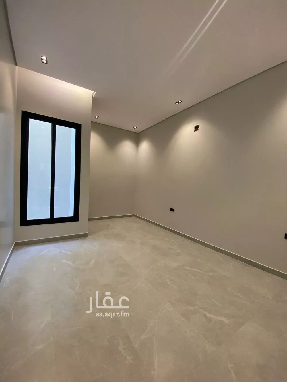 دور 4 غرف في النرجس 17