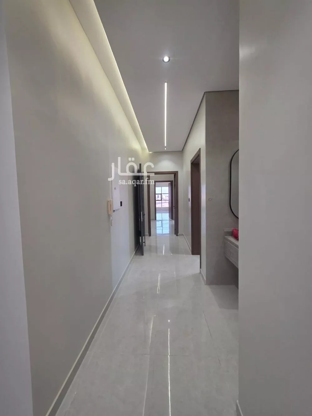 6 bedroom floor in Dahiat Namar 11