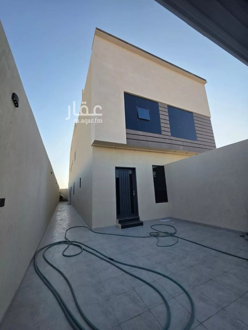 6 bedroom floor in Dahiat Namar 5