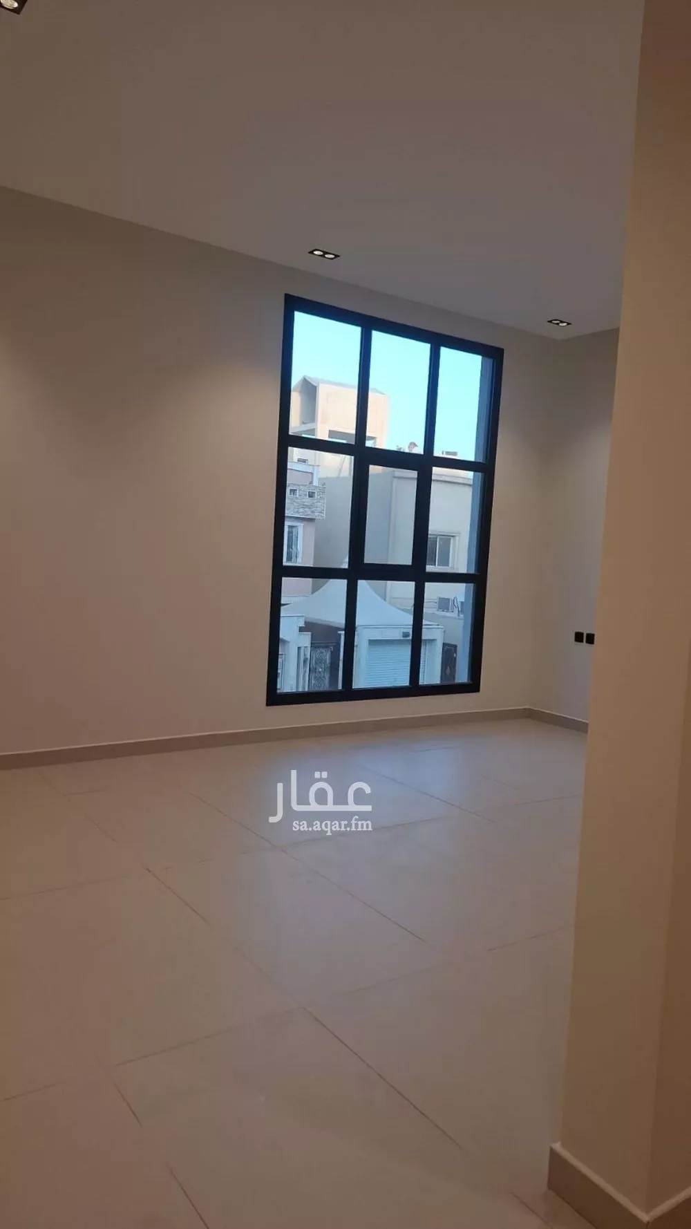 3 bedroom floor in Al Munsiyah 10