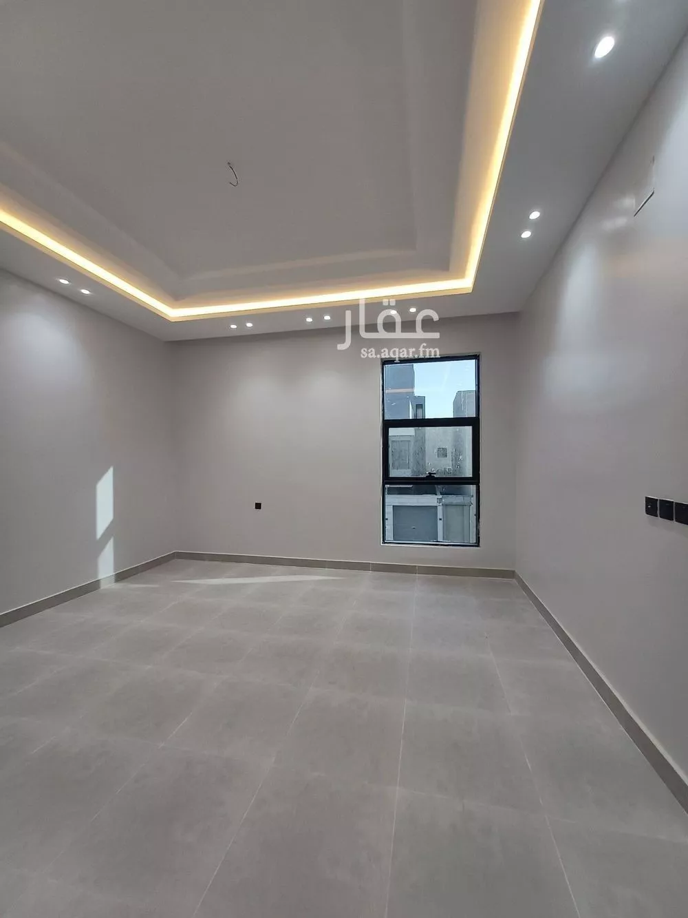 3 bedroom floor in Tuwaiq 16