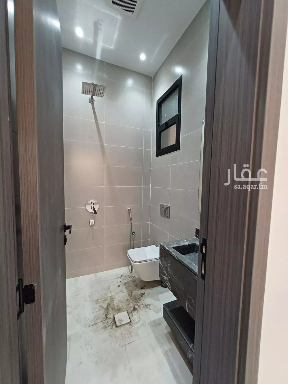 3 bedroom floor in Tuwaiq 17