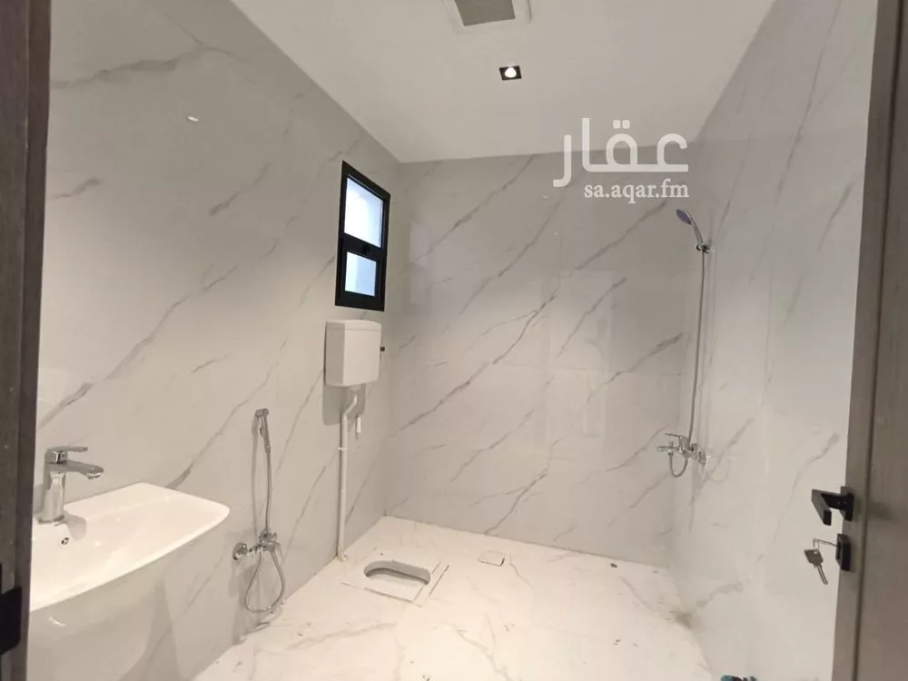 دور 6 غرف في عكاظ 8