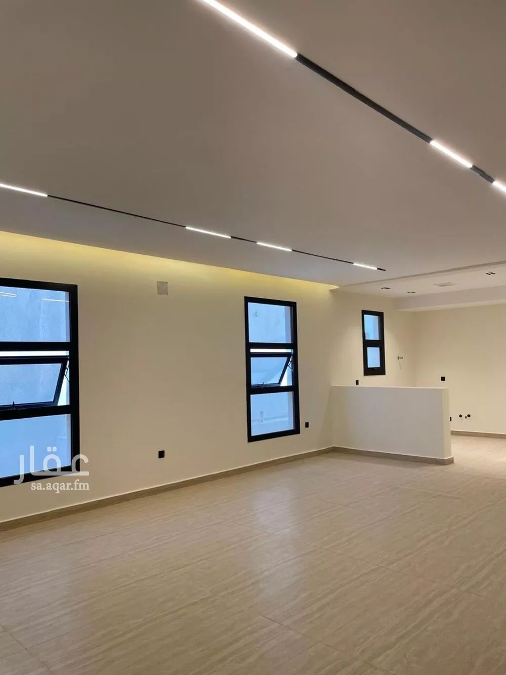 3 bedroom floor in As Suwaidi Al Gharabi 11
