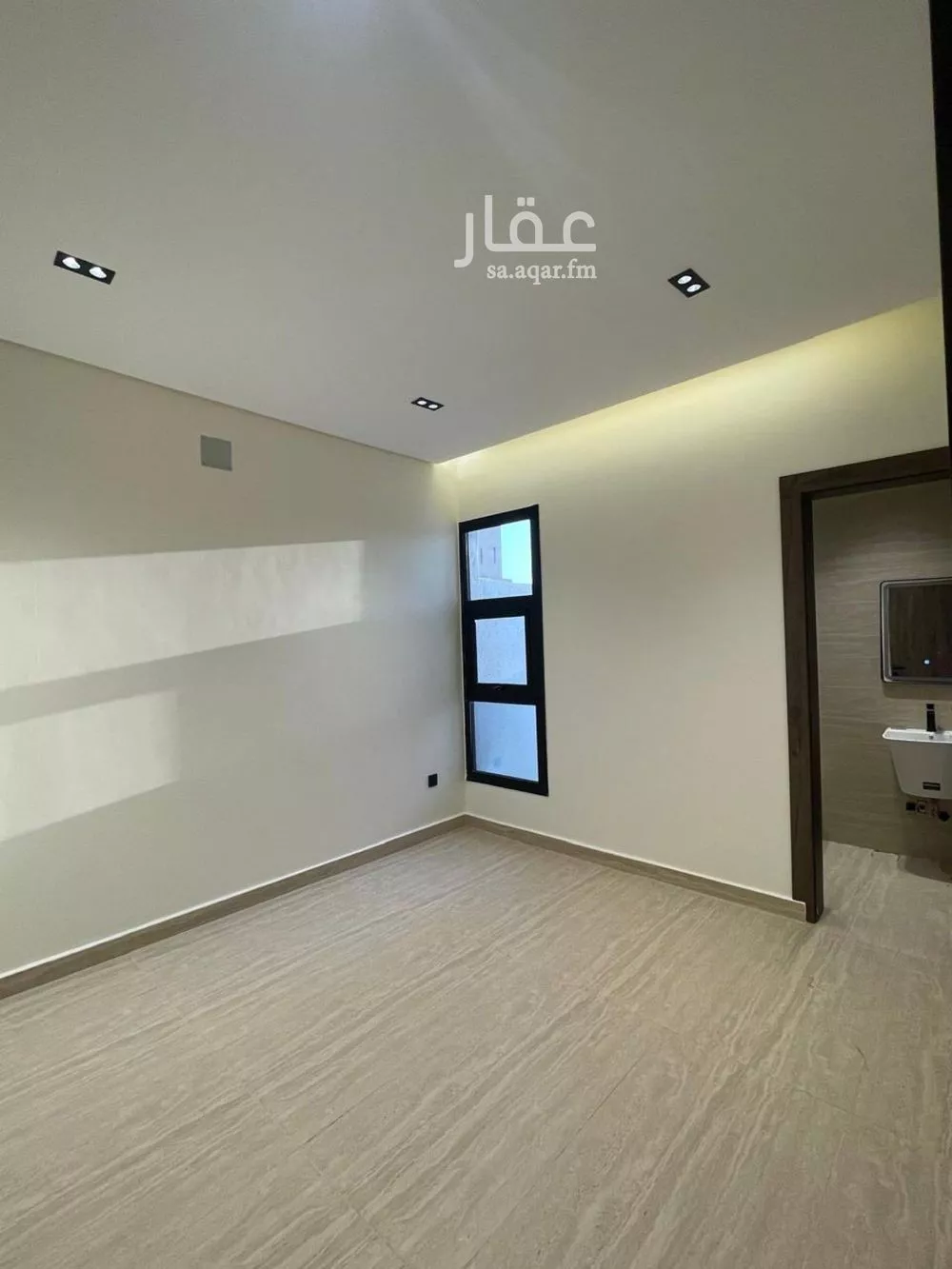 3 bedroom floor in As Suwaidi Al Gharabi 7