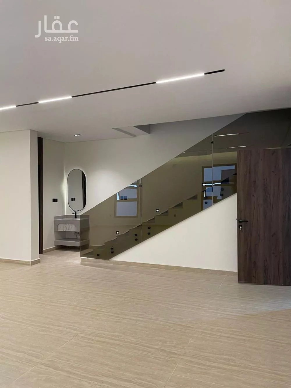 3 bedroom floor in As Suwaidi Al Gharabi 10