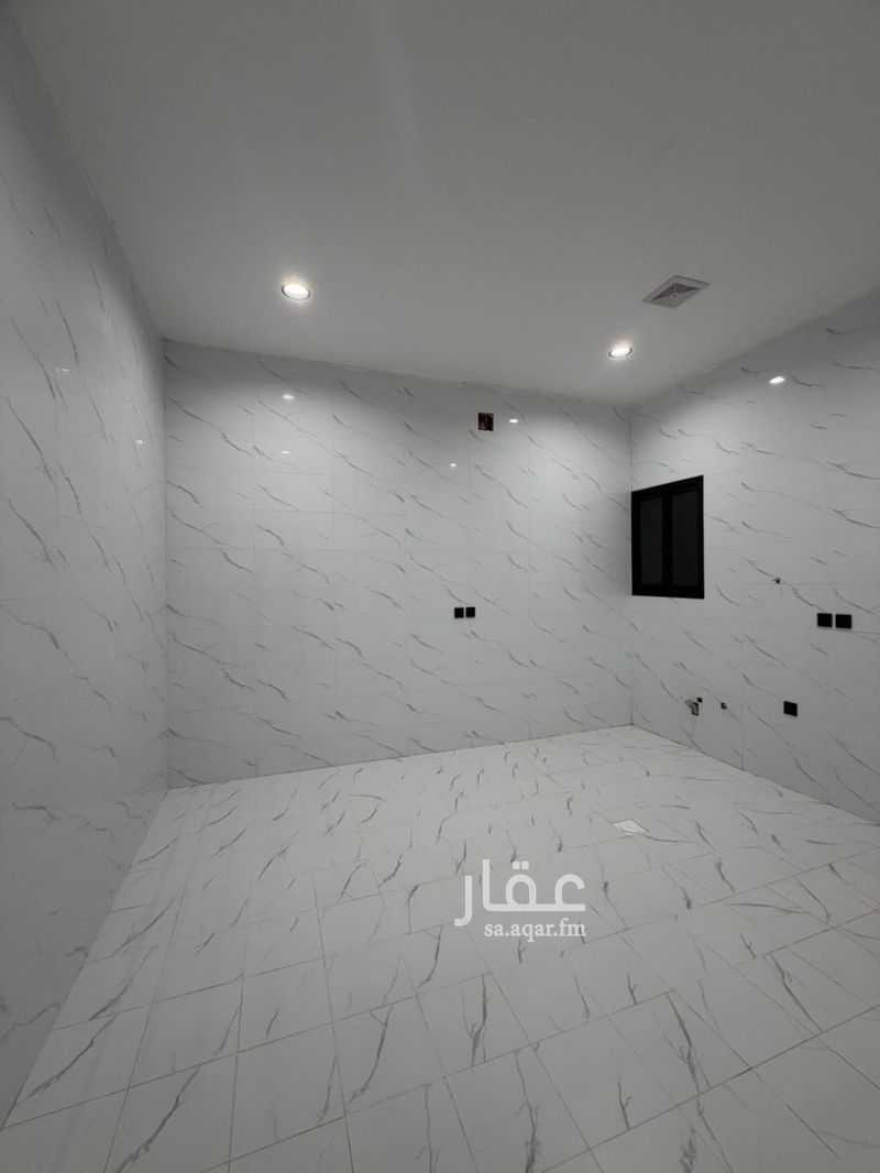 3 bedroom floor in Al Qadisiyah 4