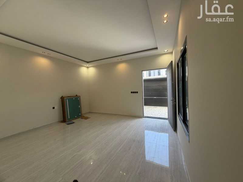 3 bedroom floor in Al Qadisiyah 7