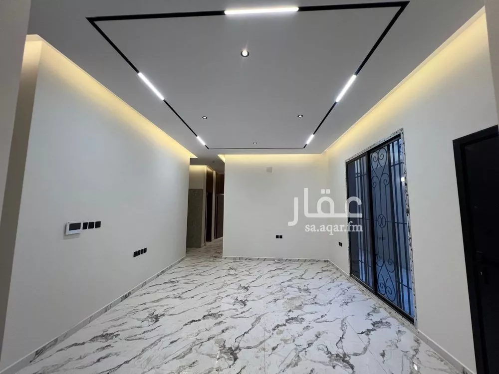 5 bedroom floor in Badr 8