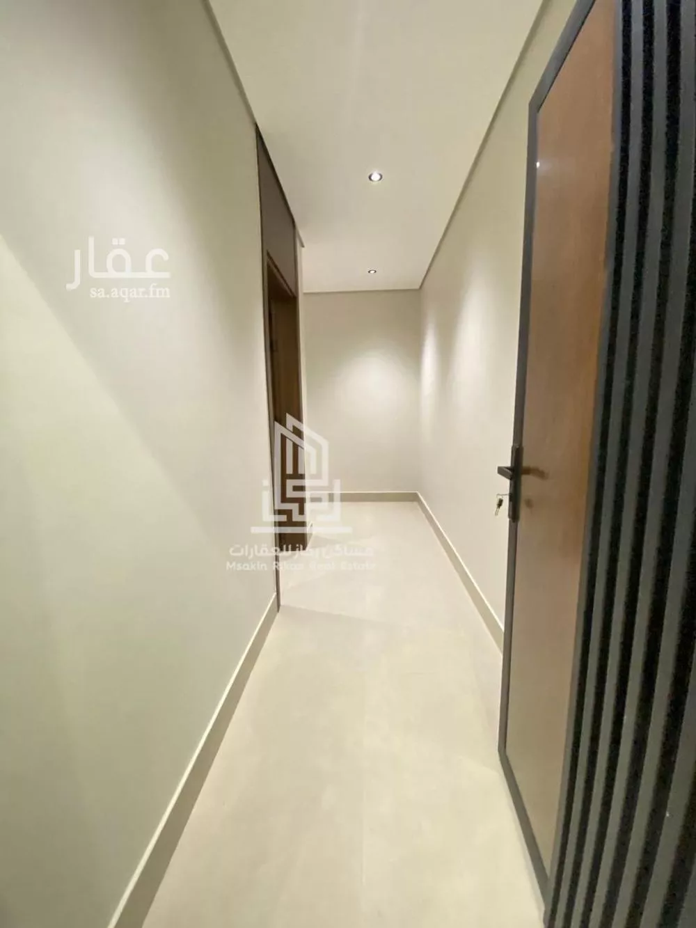 دور 4 غرف في الروابي 12