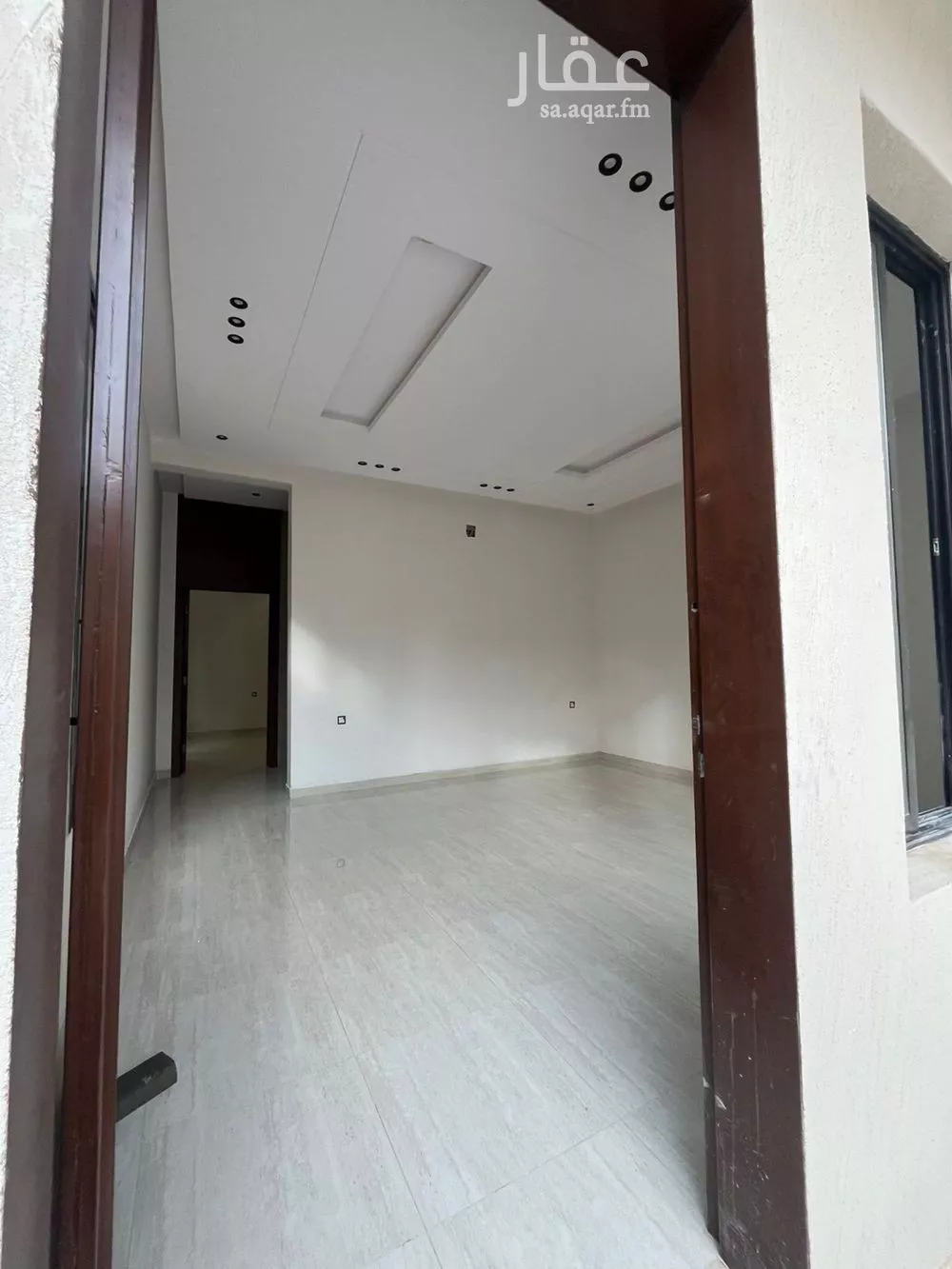 3 bedroom floor in Al Hazm 5