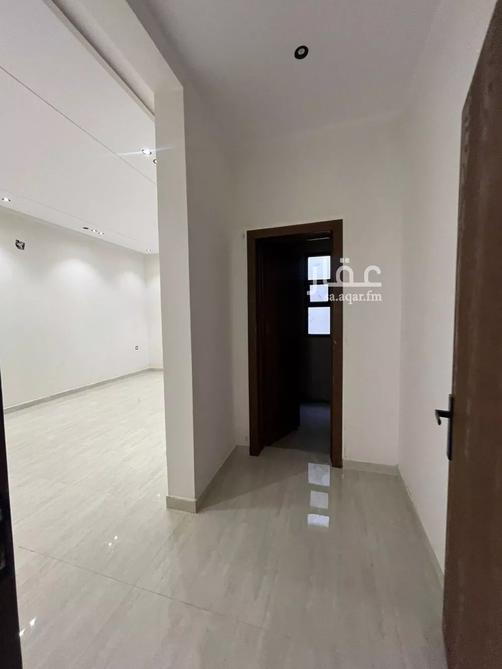 3 bedroom floor in Al Hazm 6