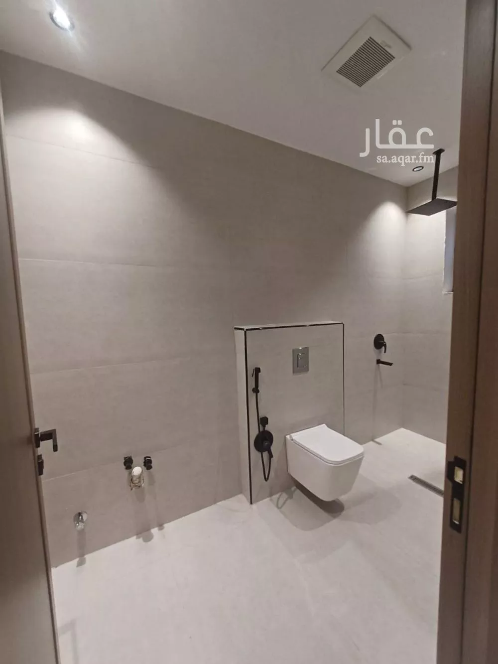 دور 3 غرف في السويدي 17
