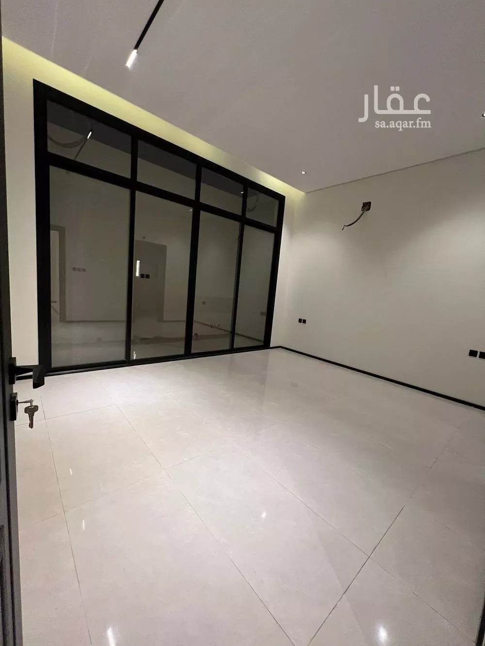 دور 3 غرف في النرجس 10