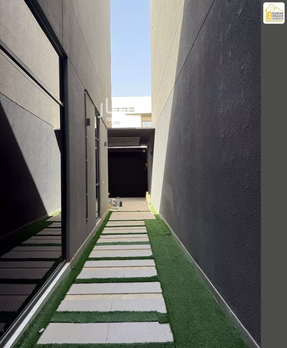 3 bedroom floor in Al Narjis 20