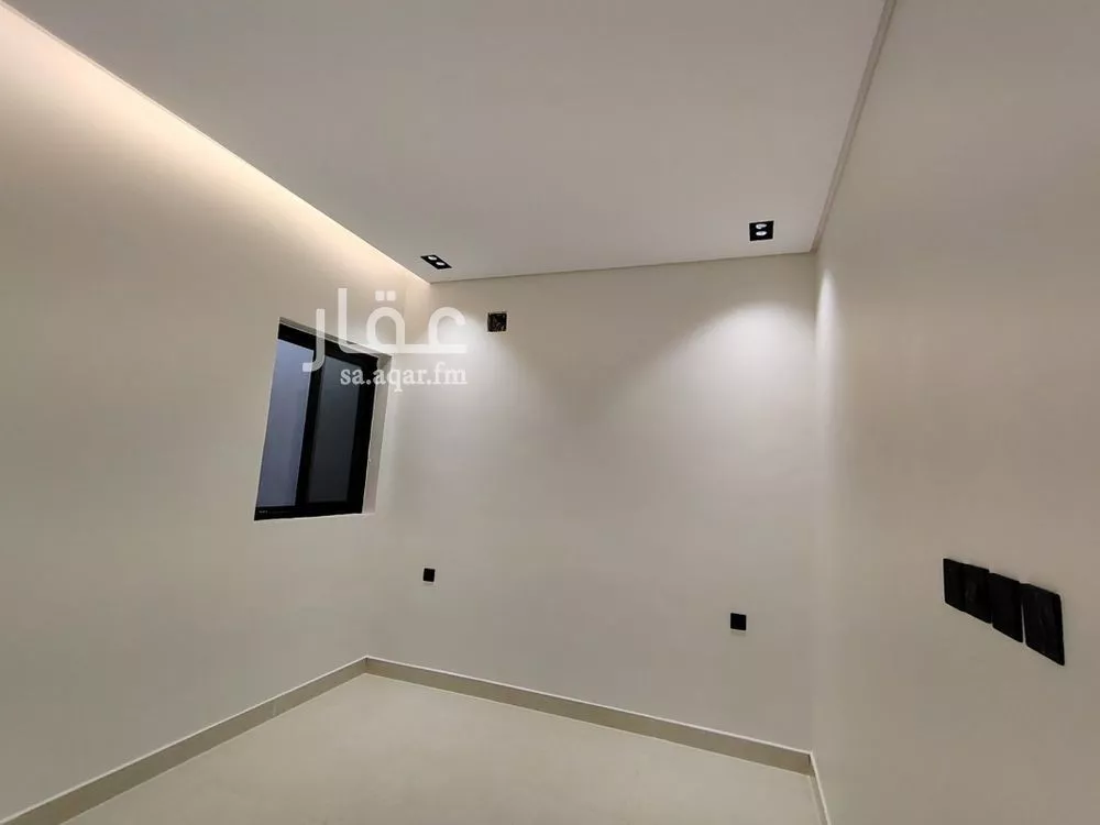 5 bedroom floor in Al Zahrah 12