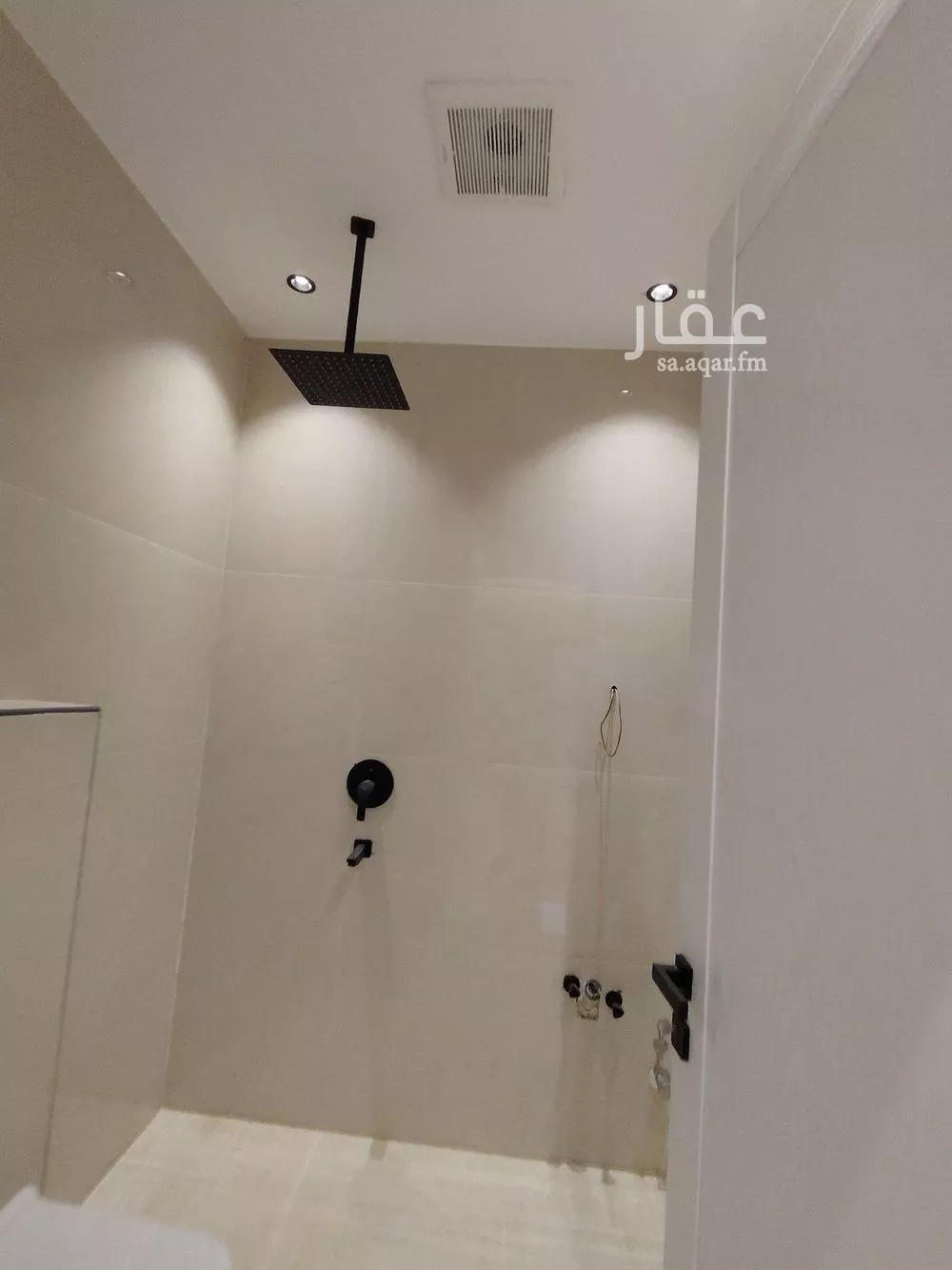 5 bedroom floor in Al Zahrah 18