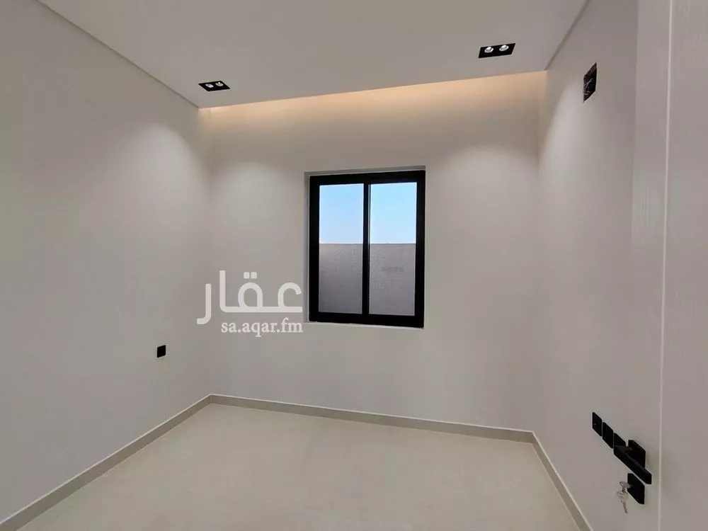 5 bedroom floor in Al Zahrah 8