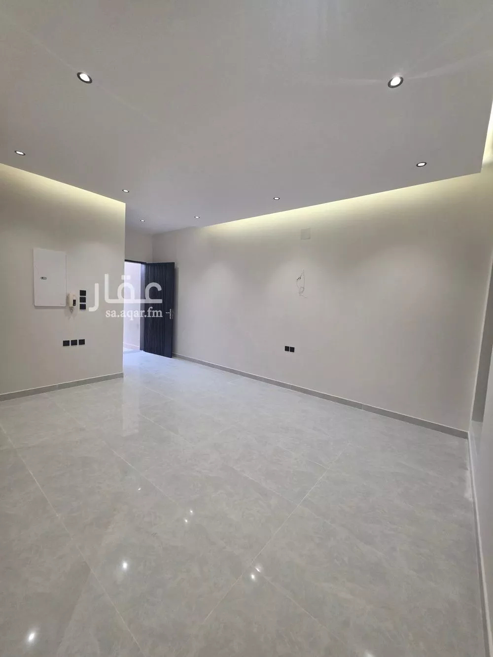 5 bedroom floor in Dirab 14