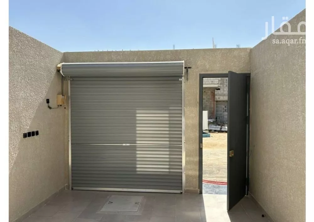 5 bedroom floor in Dirab 5