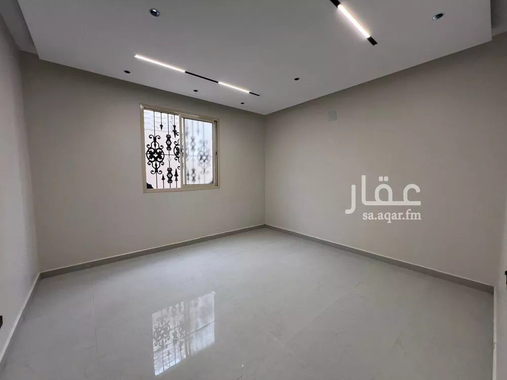 5 bedroom floor in Tuwaiq 15