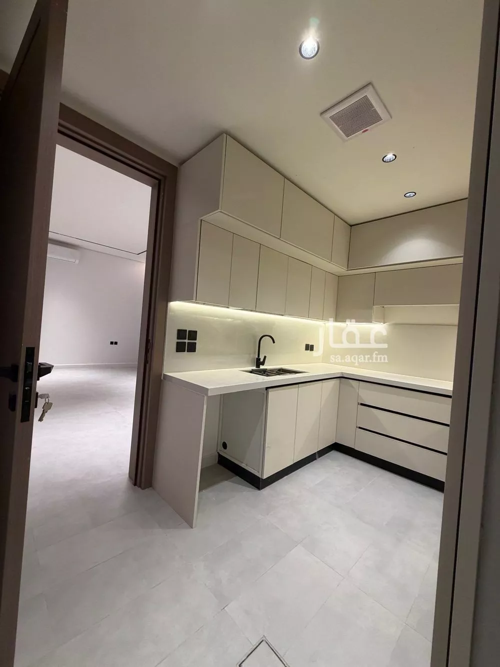 4 bedroom floor in Al Yasmin 4