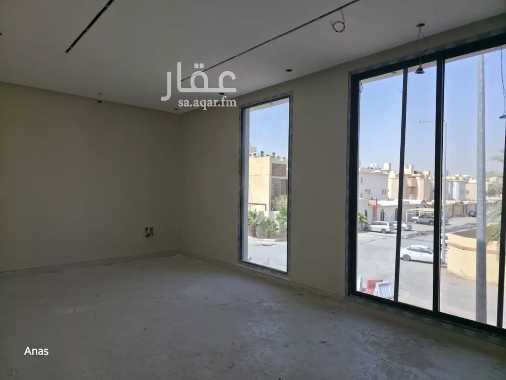 3 bedroom floor in King Faisal 6