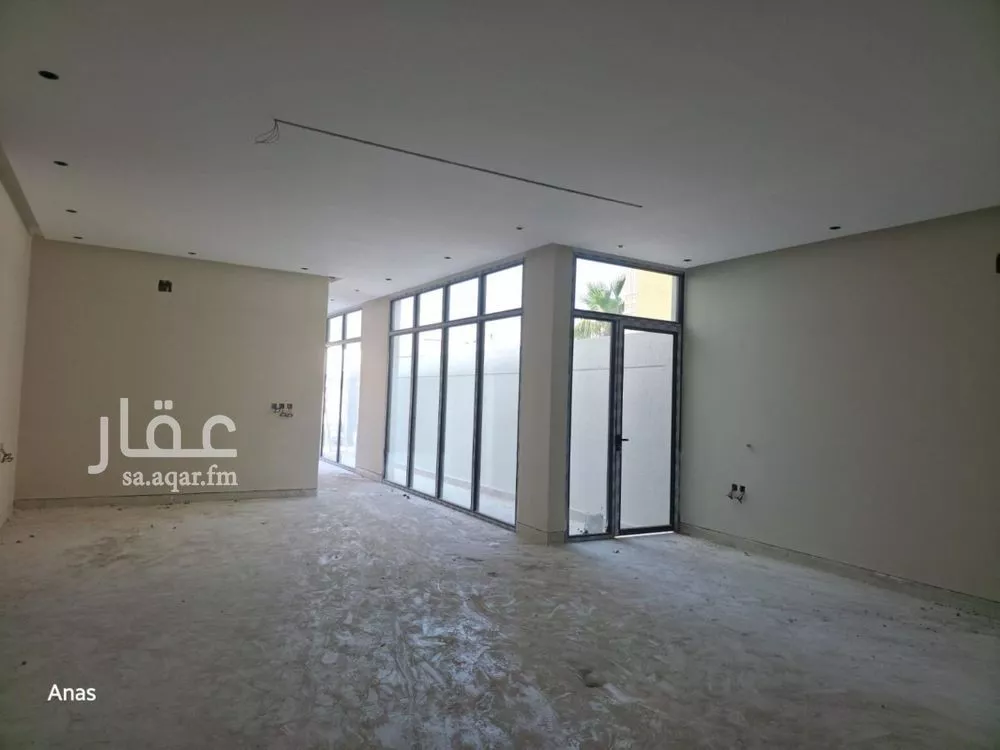 3 bedroom floor in King Faisal 7