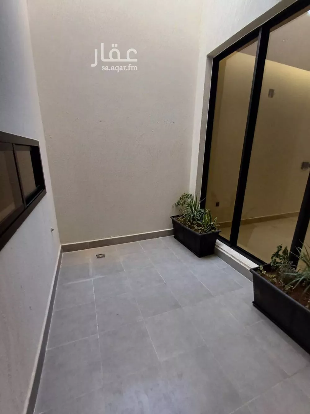 5 bedroom floor in Al Janadriyah 11