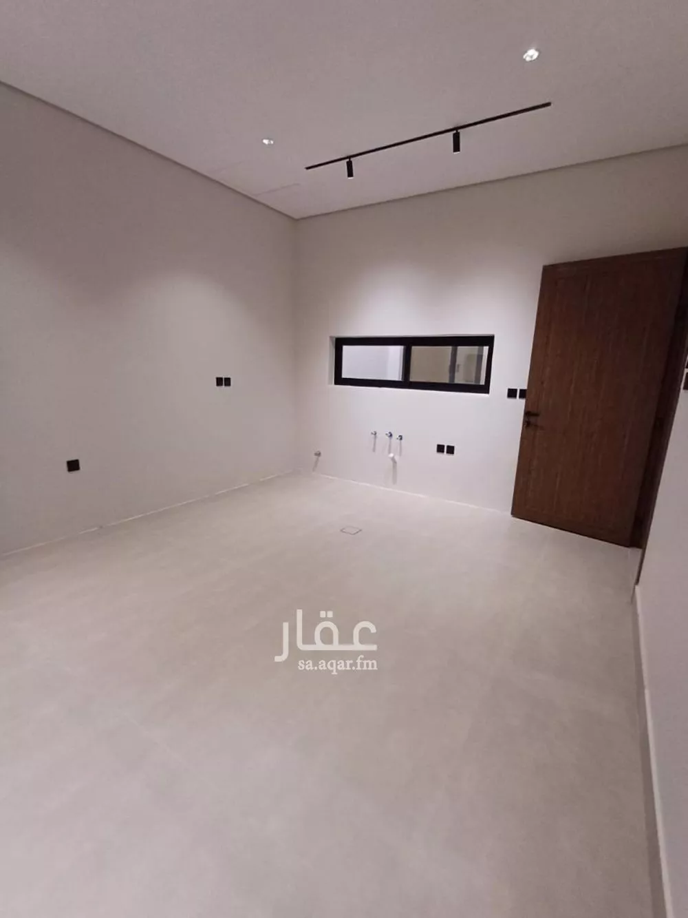 5 bedroom floor in Al Janadriyah 13