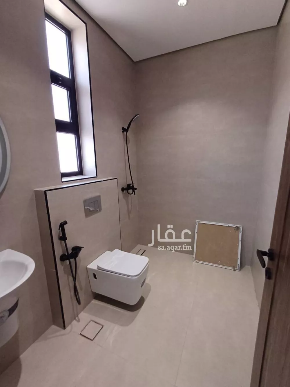 5 bedroom floor in Al Janadriyah 22