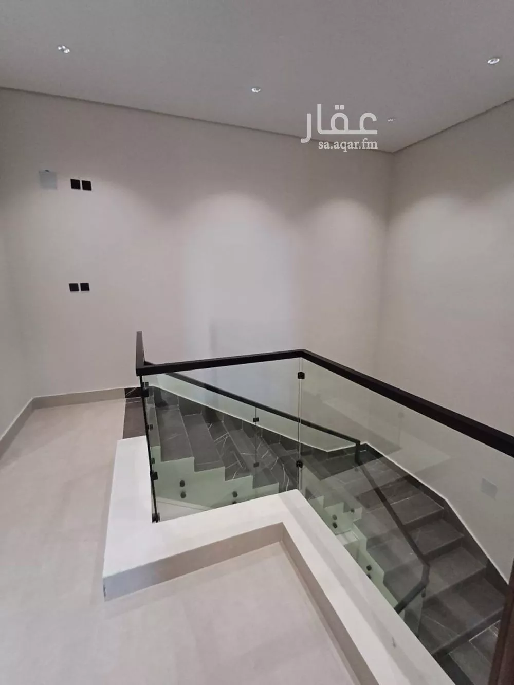 5 bedroom floor in Al Janadriyah 27