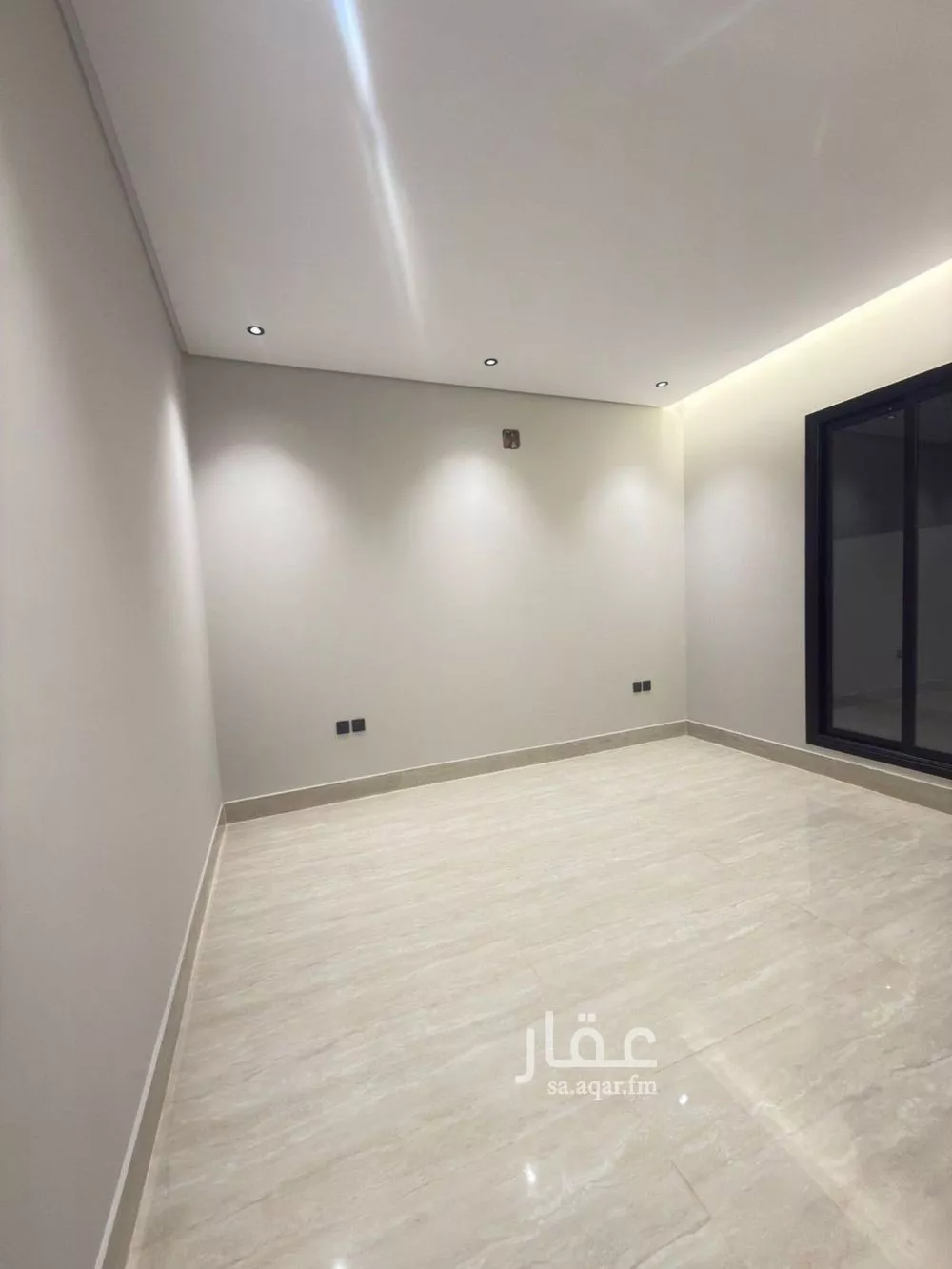 دور 6 غرف في طويق 22