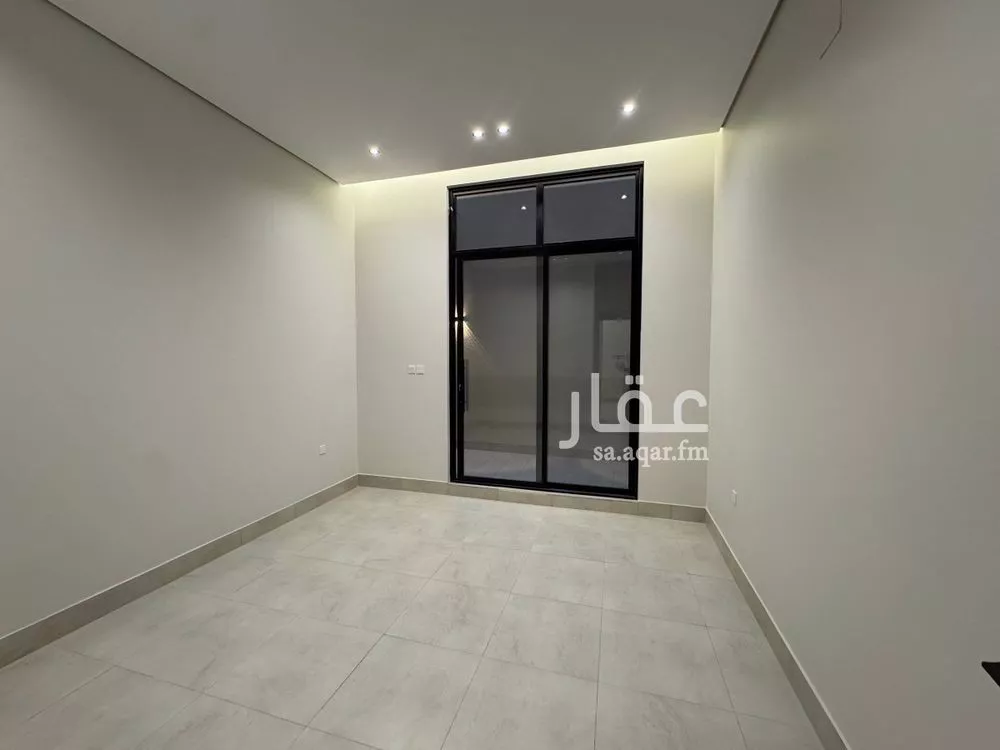 3 bedroom floor in Al Aridh 14