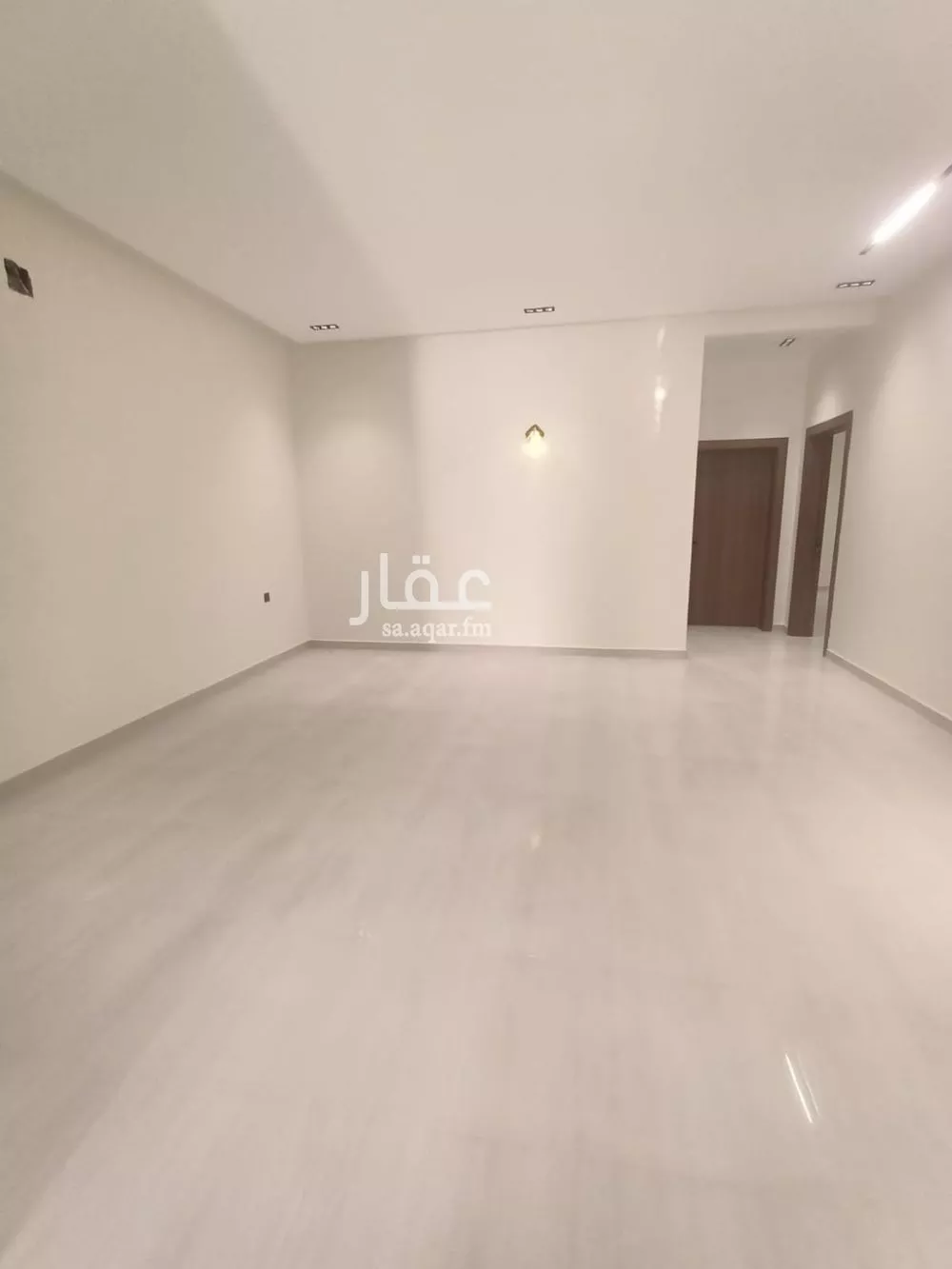 3 bedroom floor in Tuwaiq 3