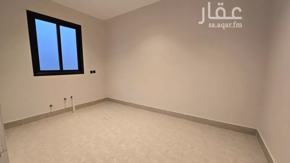 4 bedroom floor in Al Maizilah 2