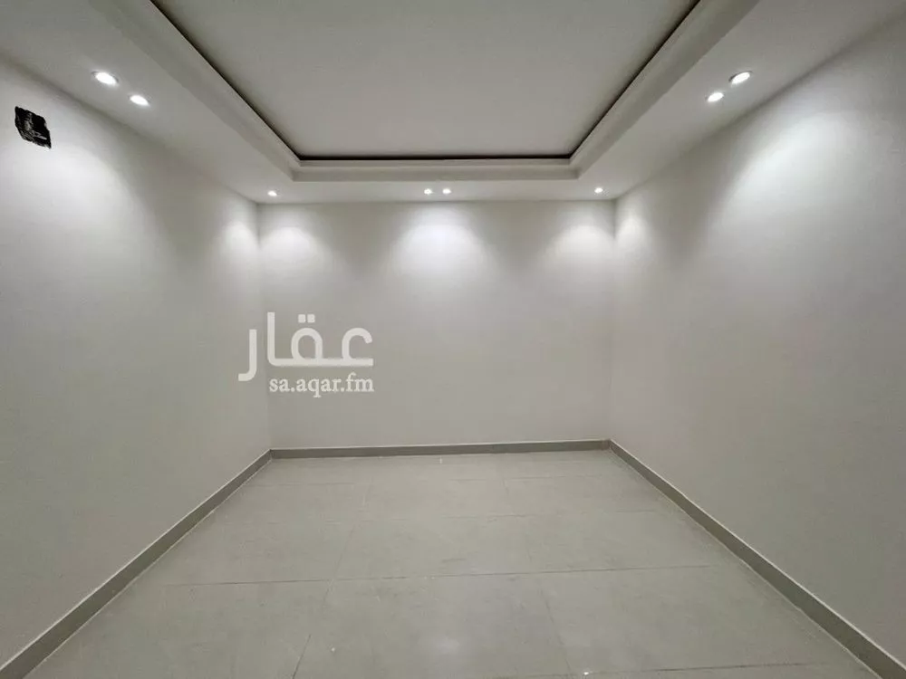دور 4 غرف في طيبة 11