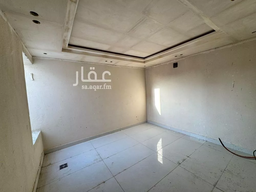 دور 4 غرف في طيبة 12