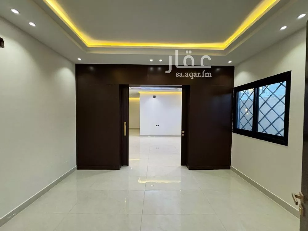 3 bedroom floor in Taibah 13