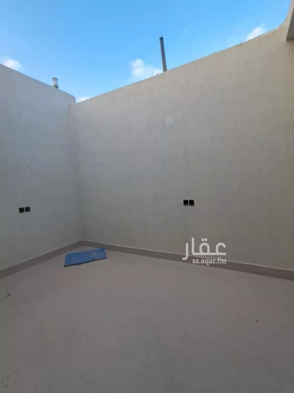 3 bedroom floor in Dirab 18