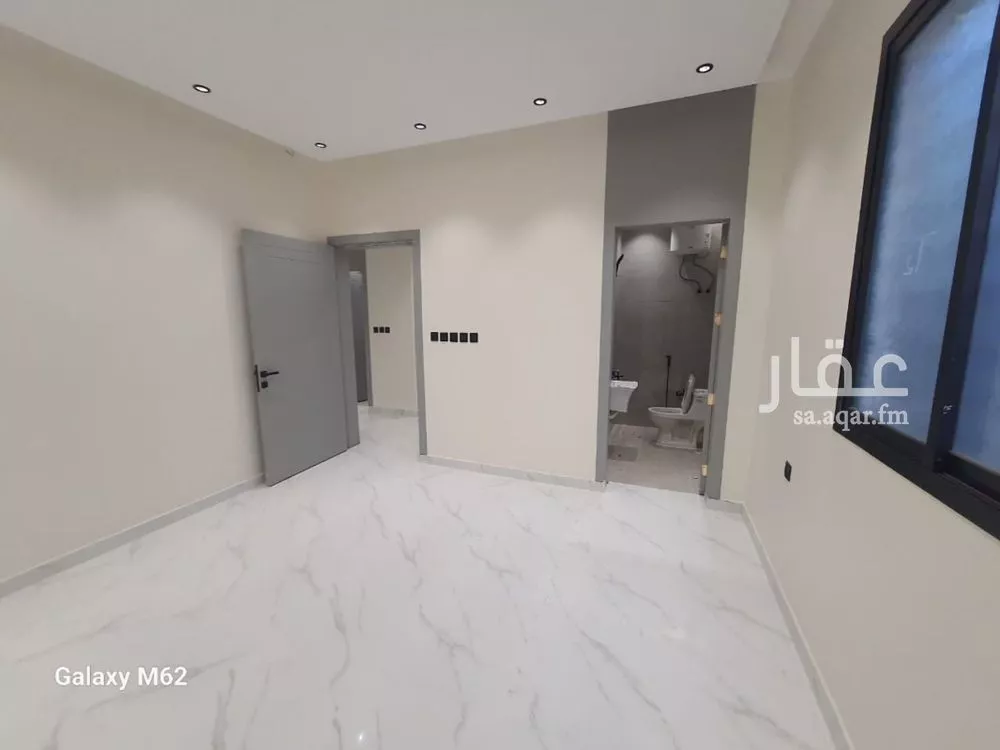 4 bedroom floor in Badr 2